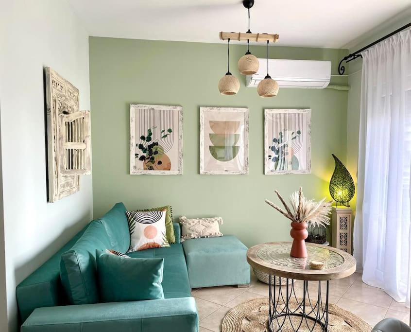 La Vie Est Belle Apartment Kavála Luaran gambar